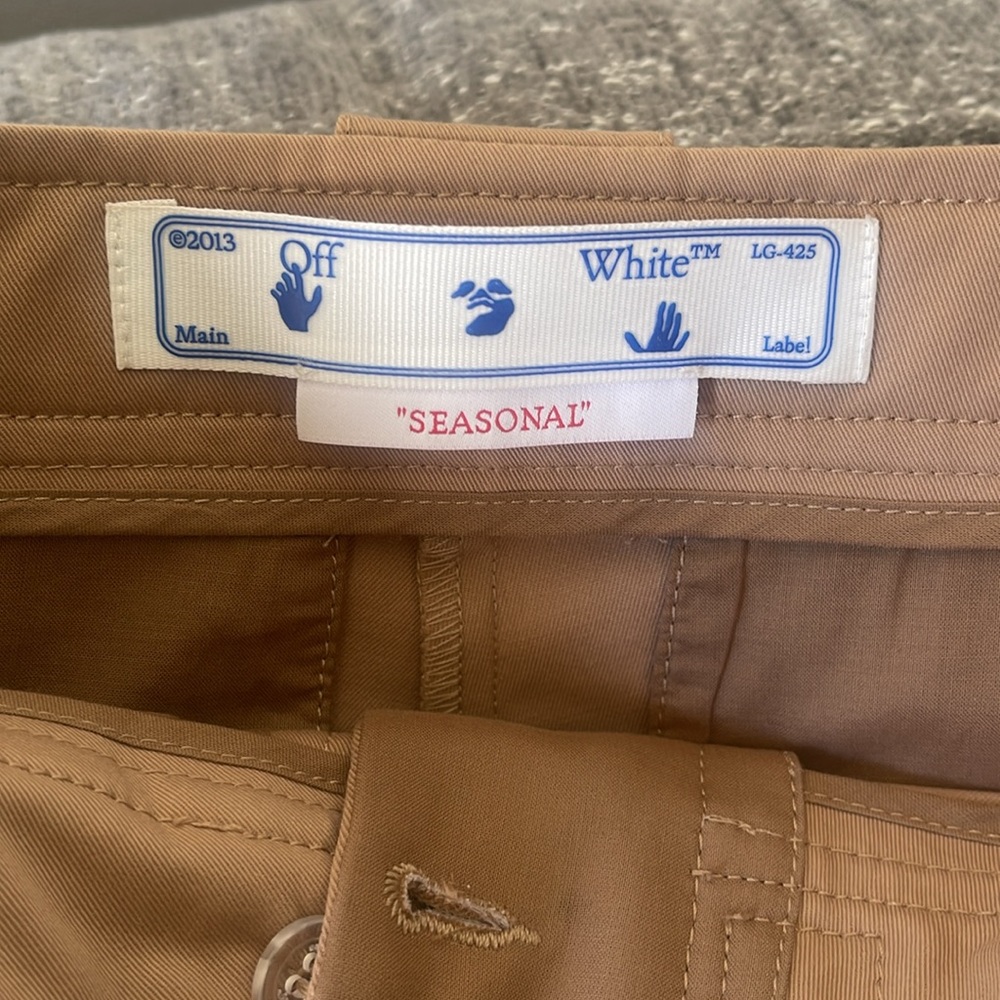 gabardine cargo pant camel off white size 38”inseam - Picture 3 of 5